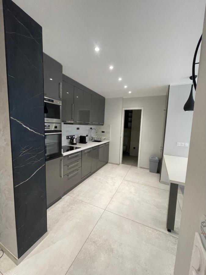 Apartamento Chez Flo Grenoble Exterior foto